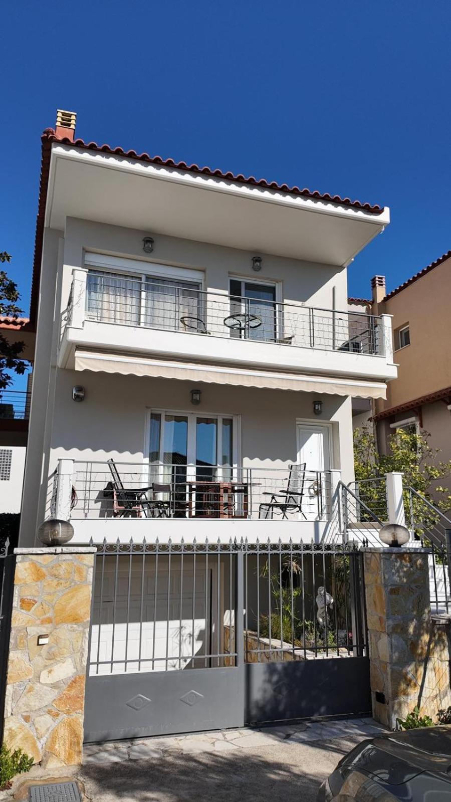 Vila Strati
